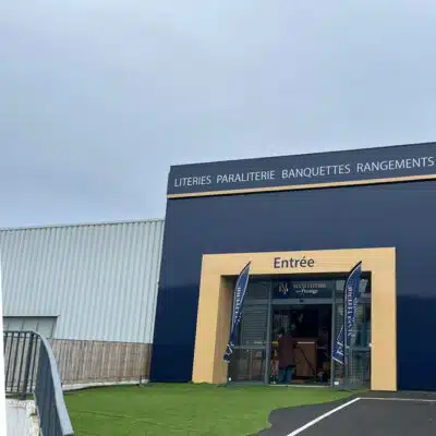 devanture du magasin maxiLiterie Prestige de Caen